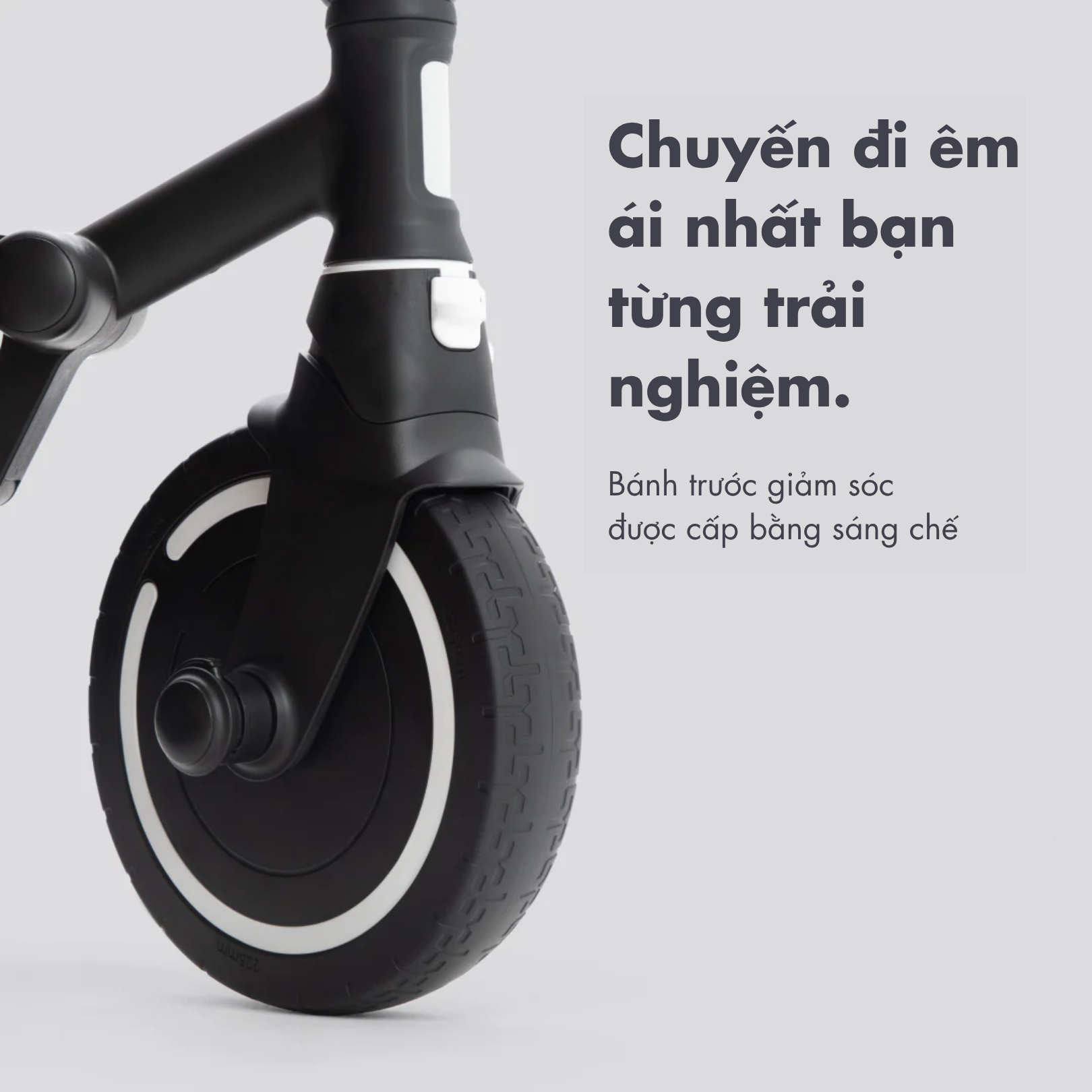  XE ĐẨY BA BÁNH SMARTRIKE WONDER - MOONLIGHT OFF WHITE 