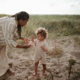  (A) Cốc Đựng Đồ Ăn Mushie Cho Bé 