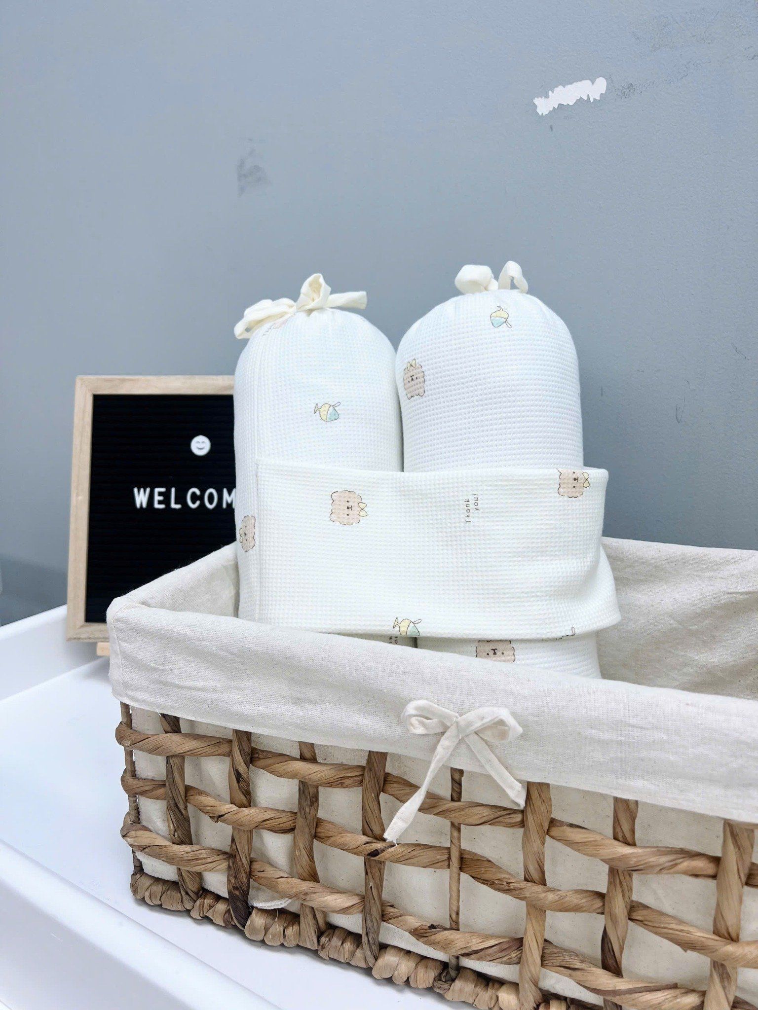  Gối Chặn Vải Tổ Ong HV Bedding 