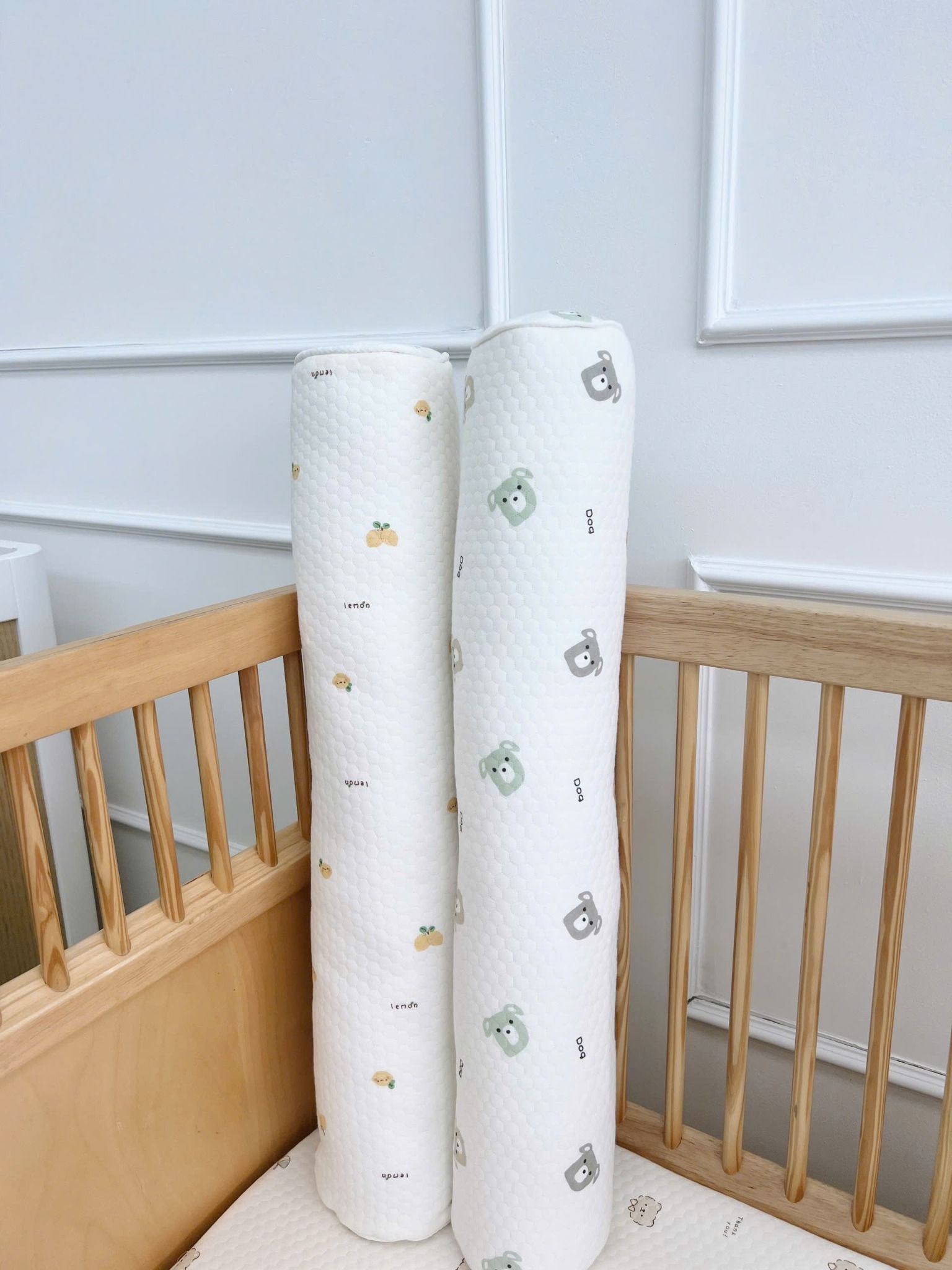  (A) Gối Ôm Vải Xô Chần HV Bedding 
