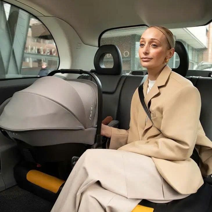  GHẾ NGỒI Ô TÔ SƠ SINH NUNA PIPA URBN - MÀU CHATEAU 