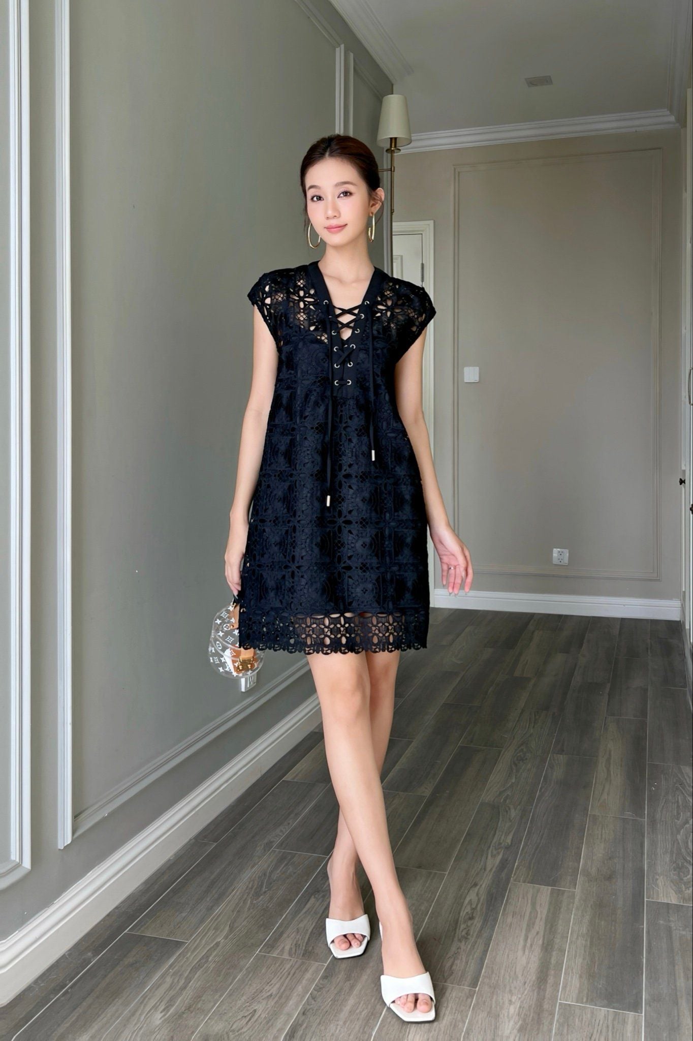  Đầm tay liền đan dây ren Đen 