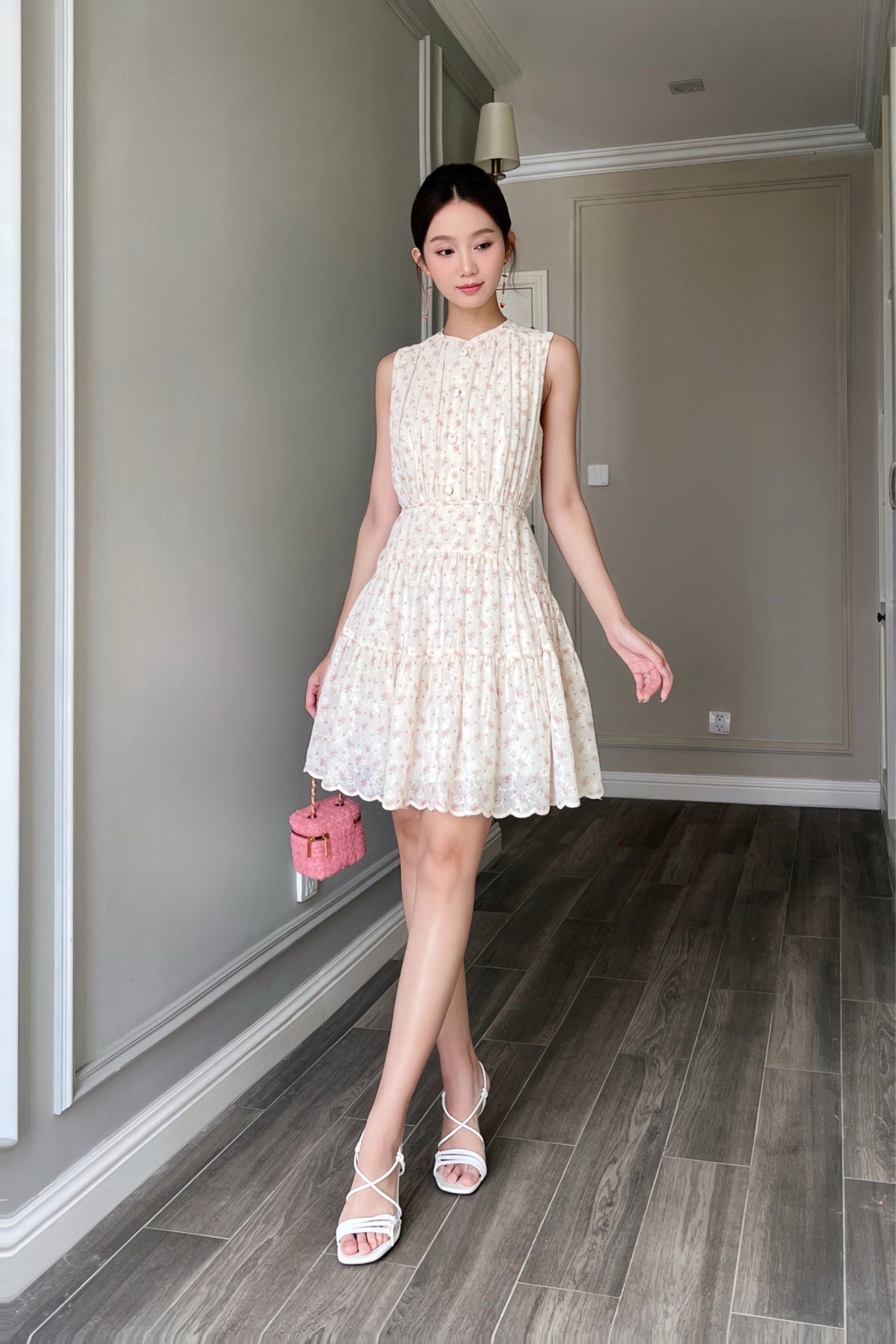  Đầm sơmi sát nách phối nhíu hoa hồng nhí 