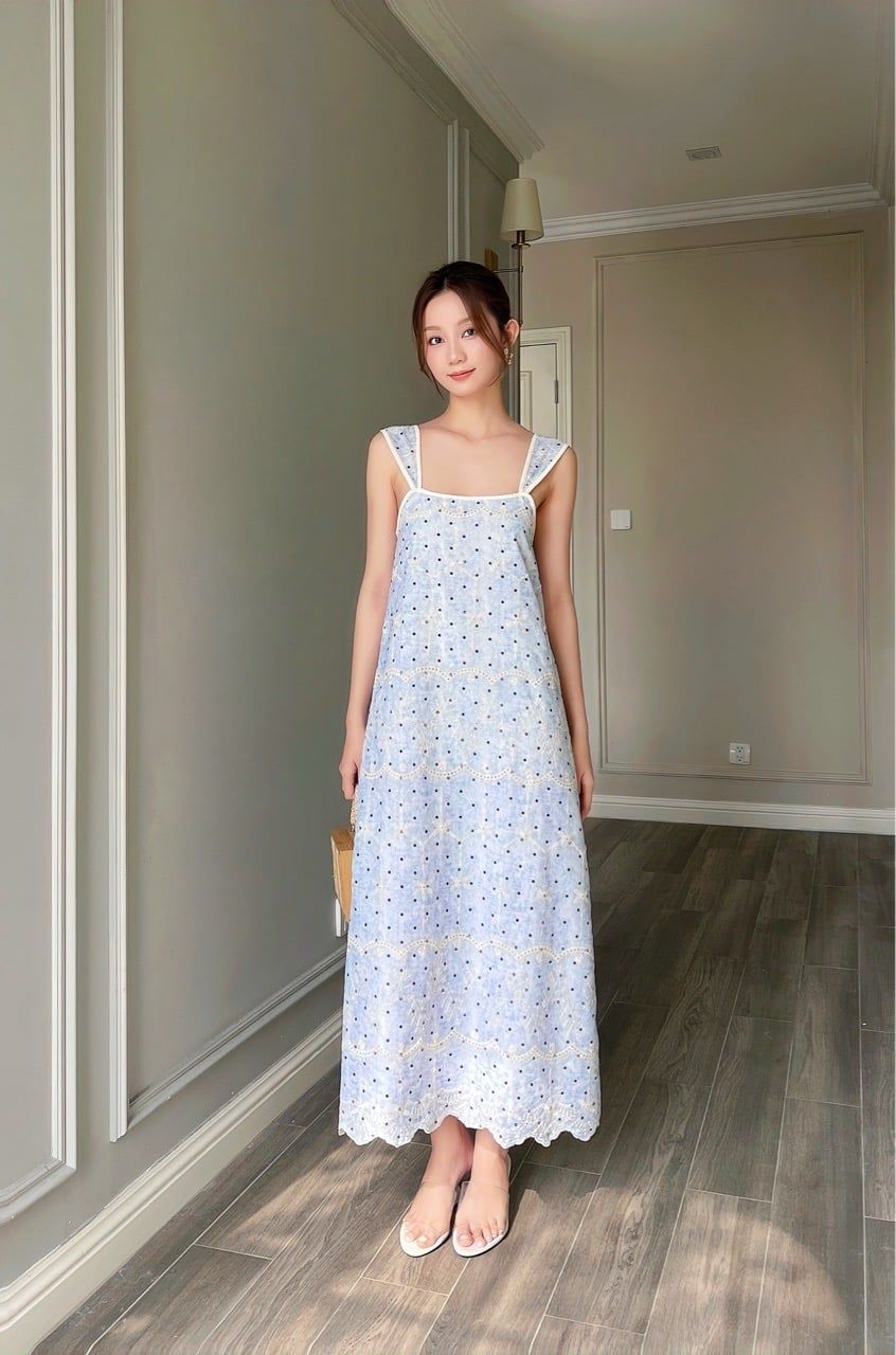  Đầm 2 dây thêu Xanh loang chấm bi 