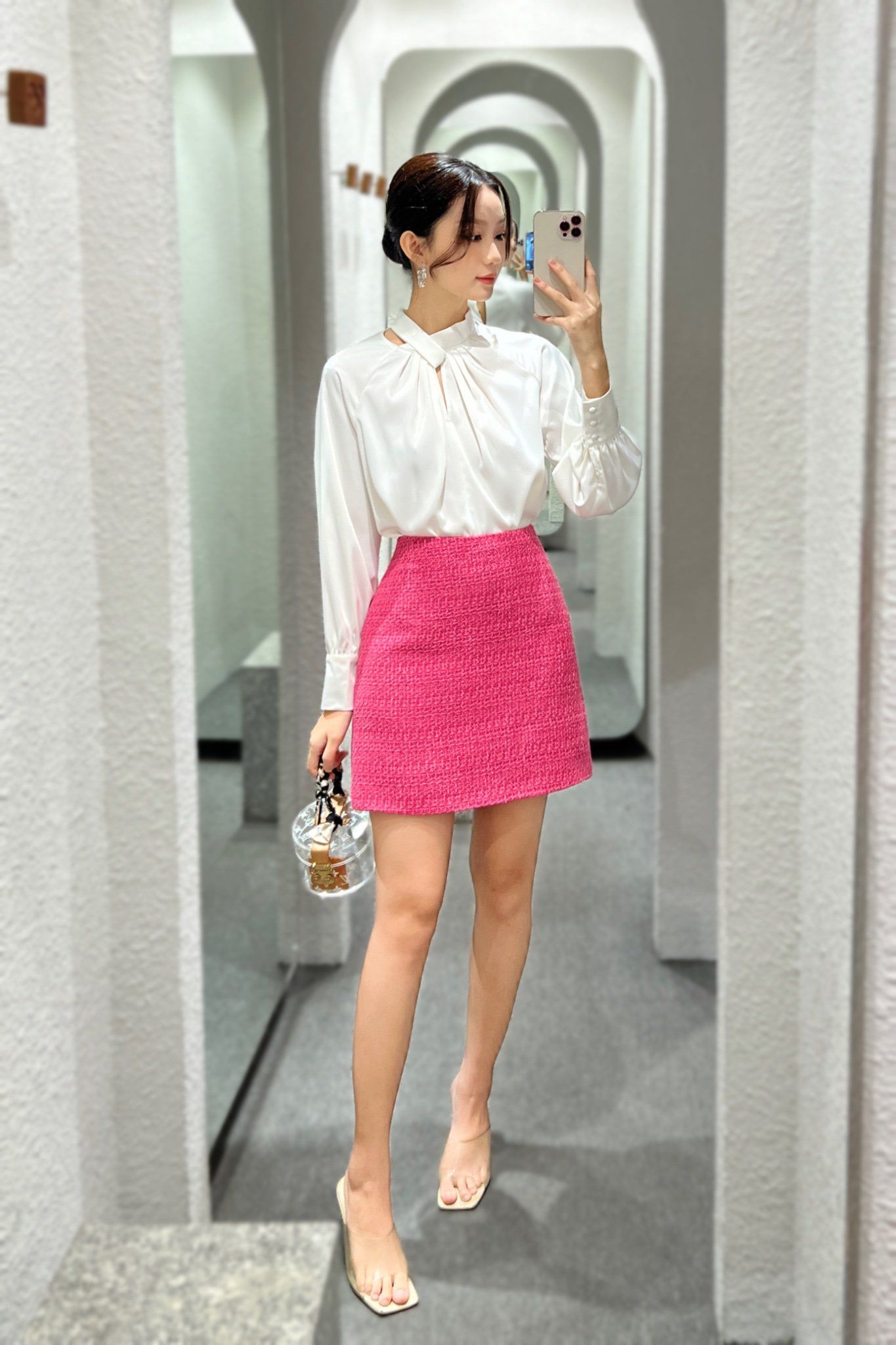  Áo sơmi cổ xoắn 