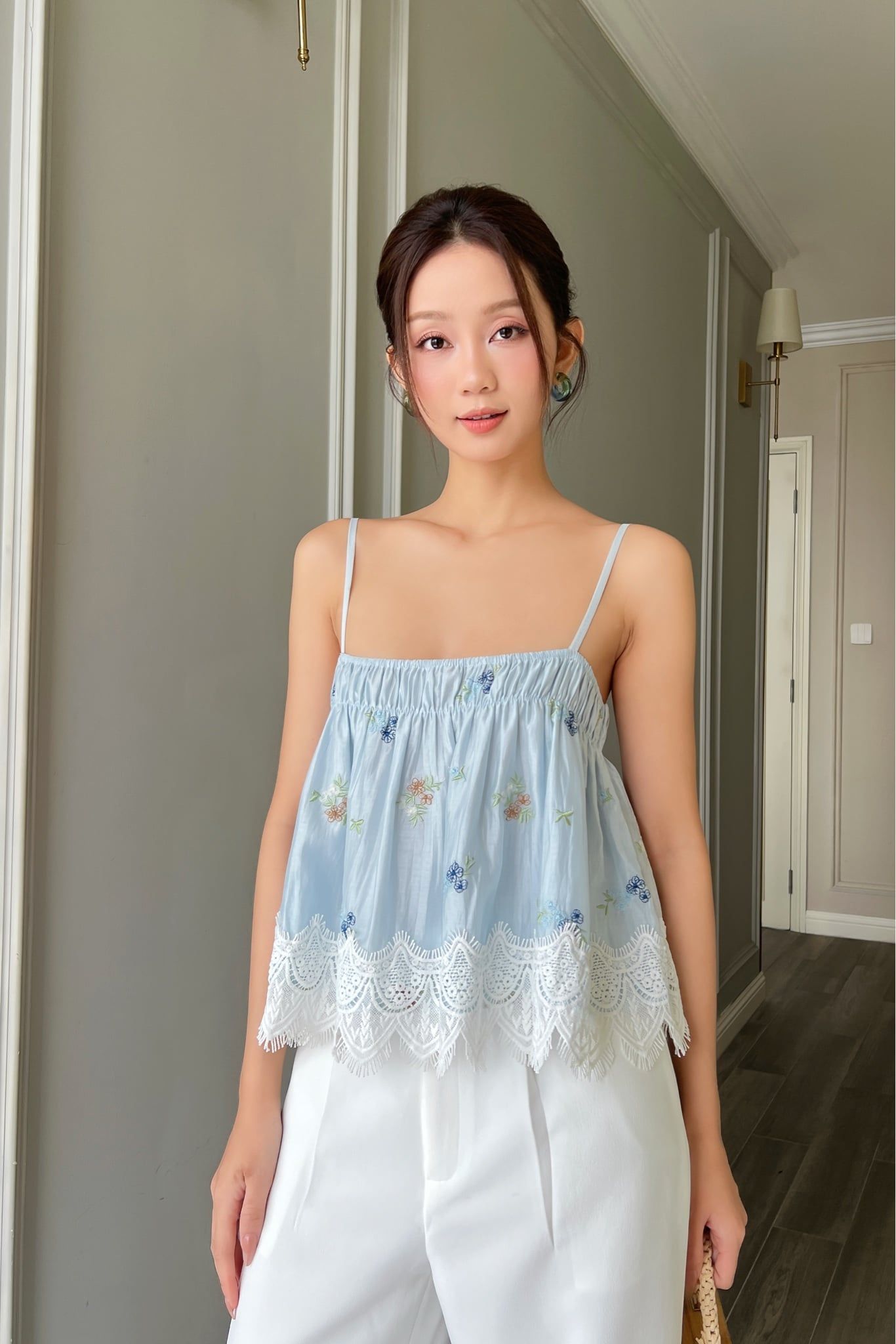  (MỚI) Áo 2 dây tơ thêu hoa xanh phối đăng 