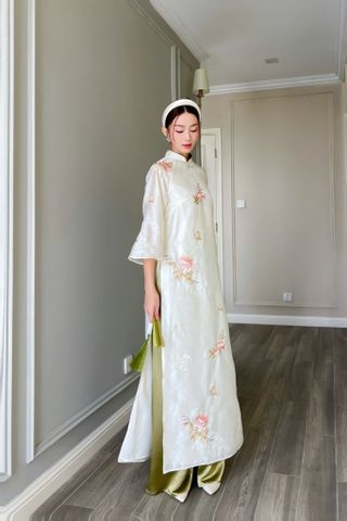  Áo Dài Bạch Sương 