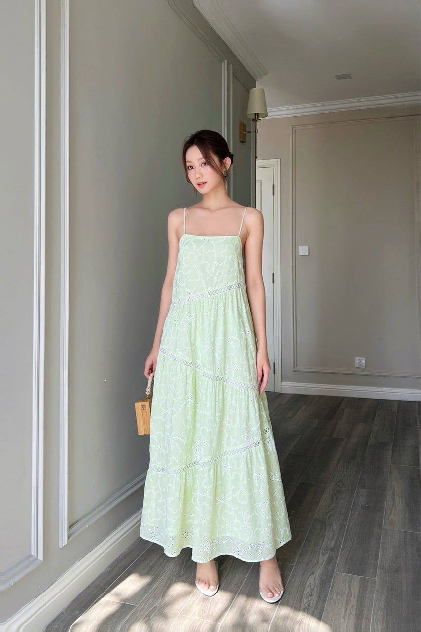  (MỚI) Đầm 2 dây maxi nhíu phối đăng thêu hoa đục lỗ hoa xanh bơ 