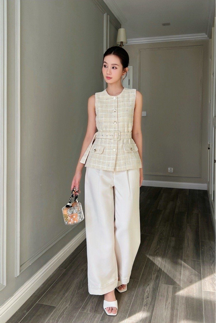  Áo sát nách thắt dây phối nút tweed karo be 