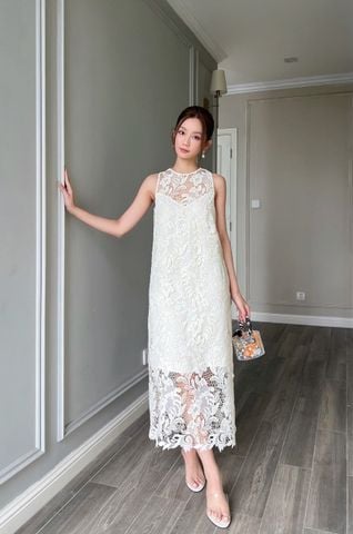  Đầm midi xẻ sau ren Kem 