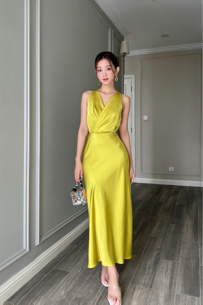  Đầm yếm wrap xoè Vàng chanh 