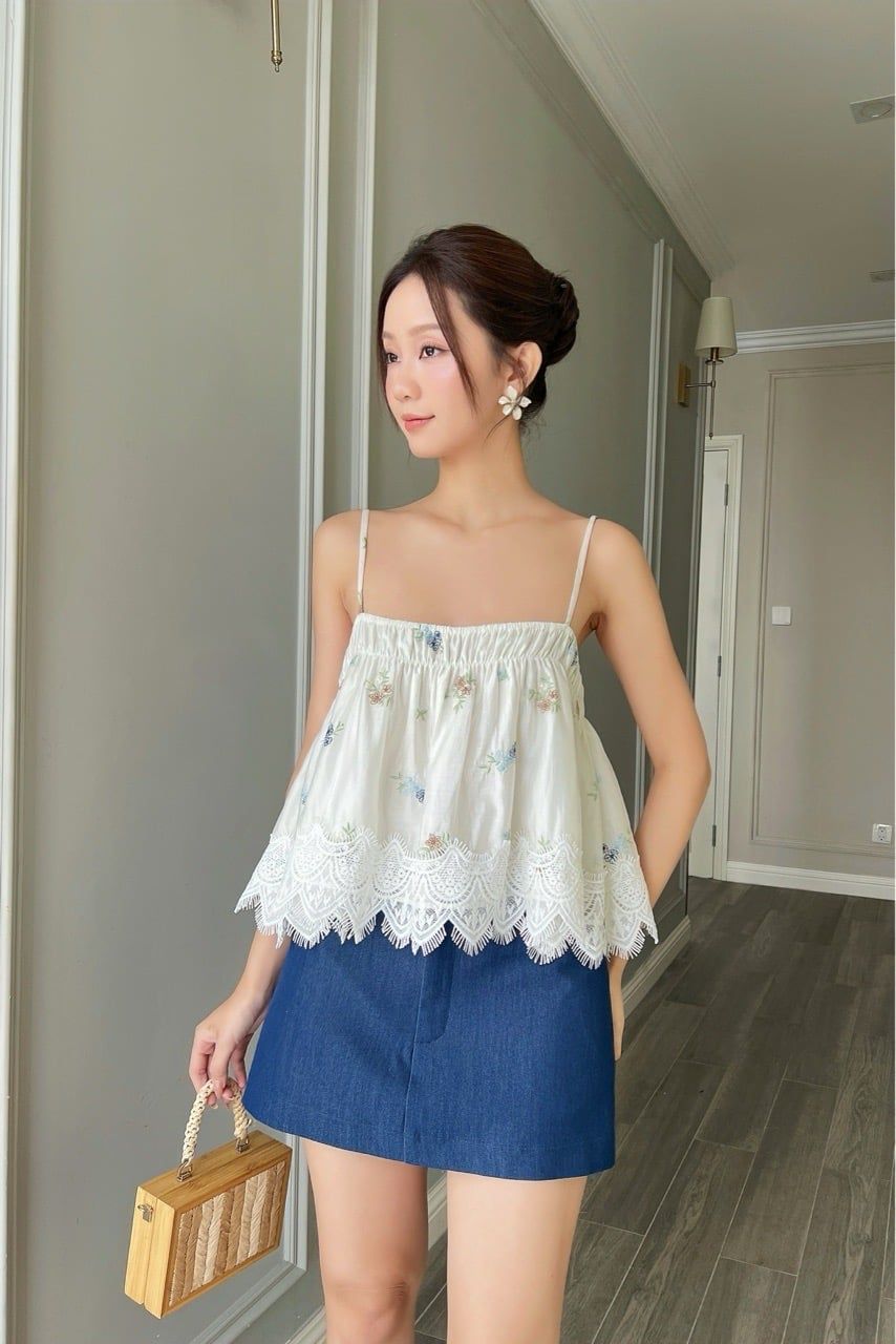  (MỚI) Áo 2 dây tơ thêu hoa kem phối đăng 