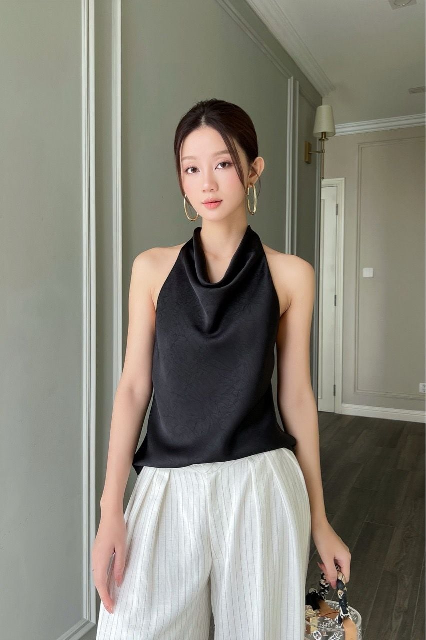  (MỚI) Áo cổ đổ lụa vân mây Đen 