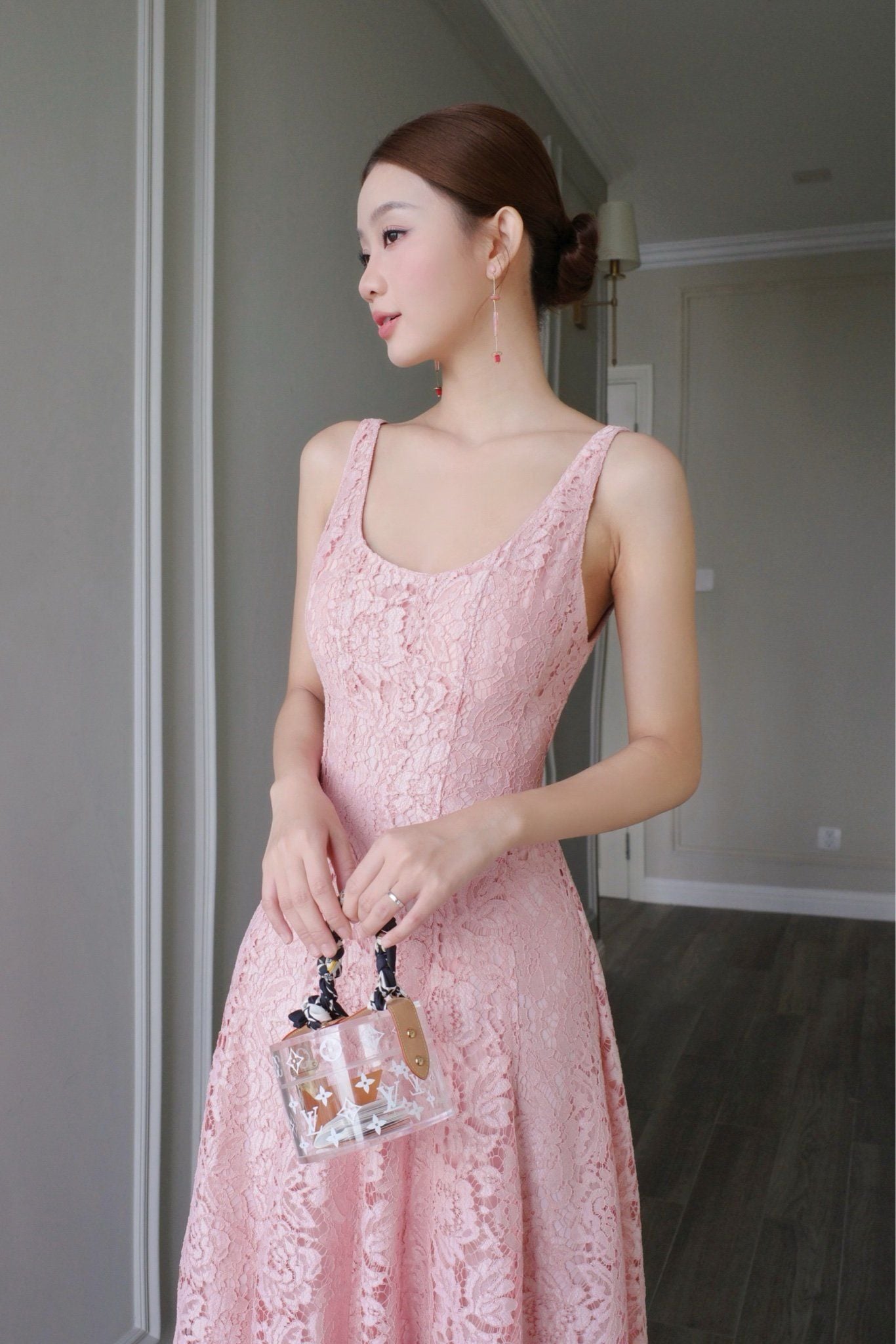  Đầm 2 dây xoè 8 mảnh ren Hồng 