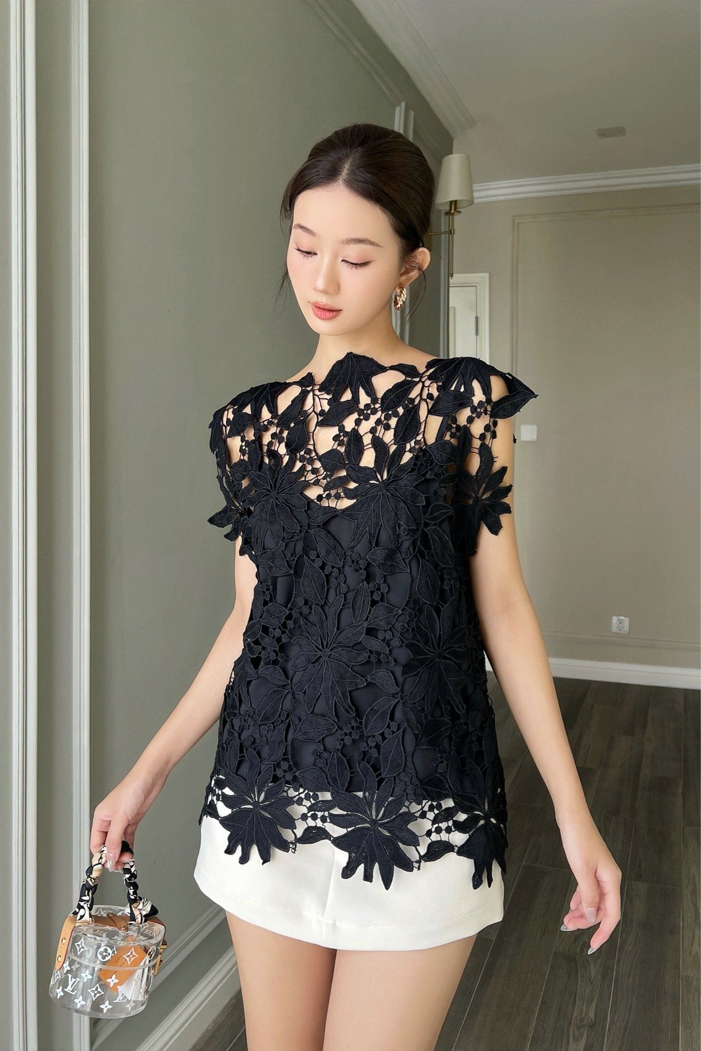  Áo tay liền ren Đen 