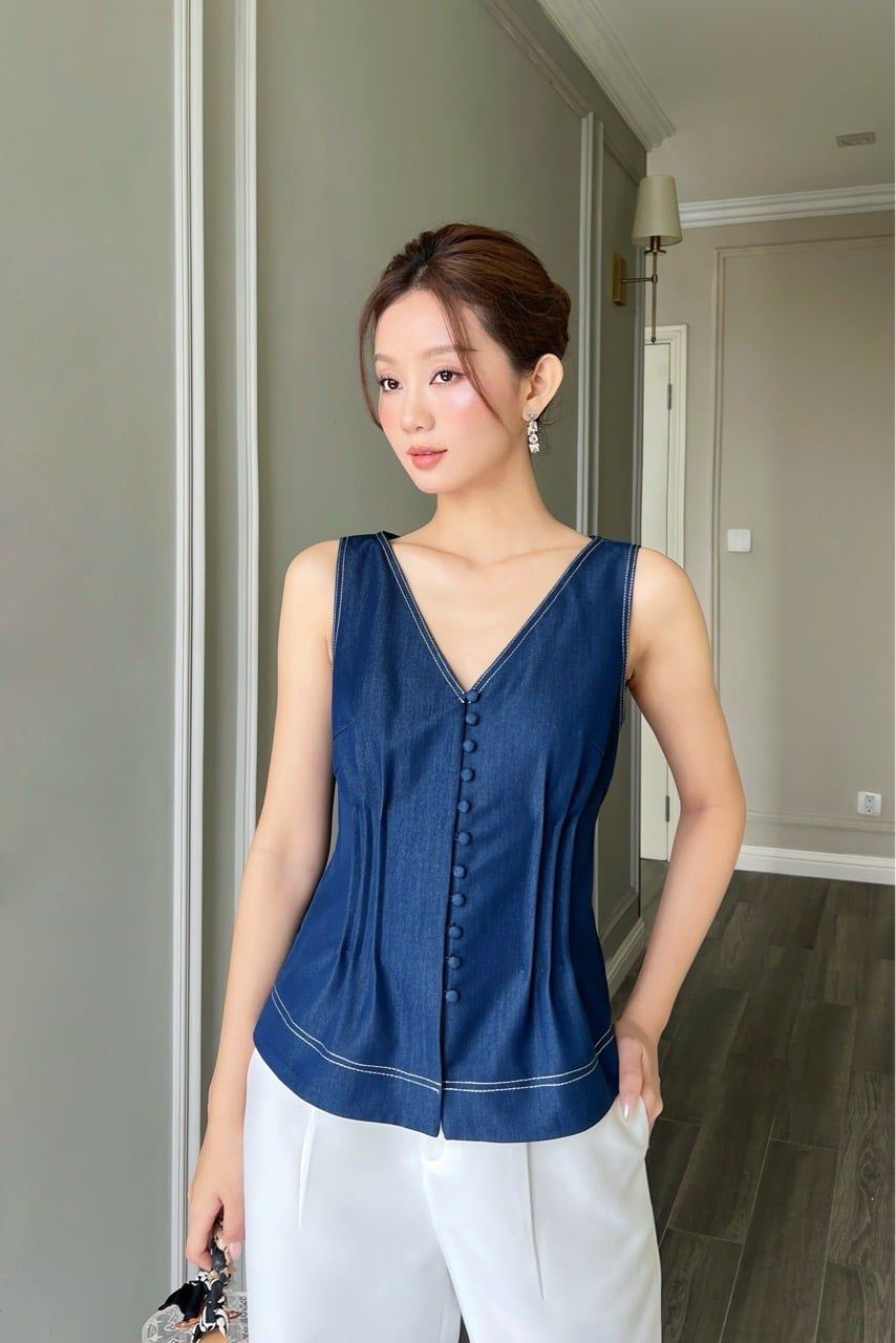  Áo sát nách cổ V denim chỉ nổi trắng 