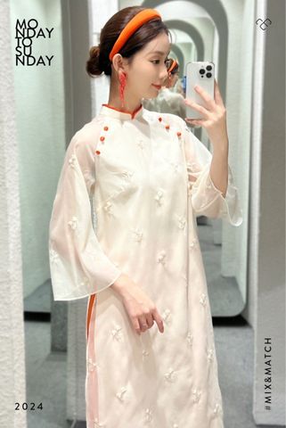  Áo dài đính cườm Kem 