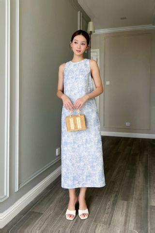  Đầm midi xẻ sau hoa hồng dập nổi Xanh 
