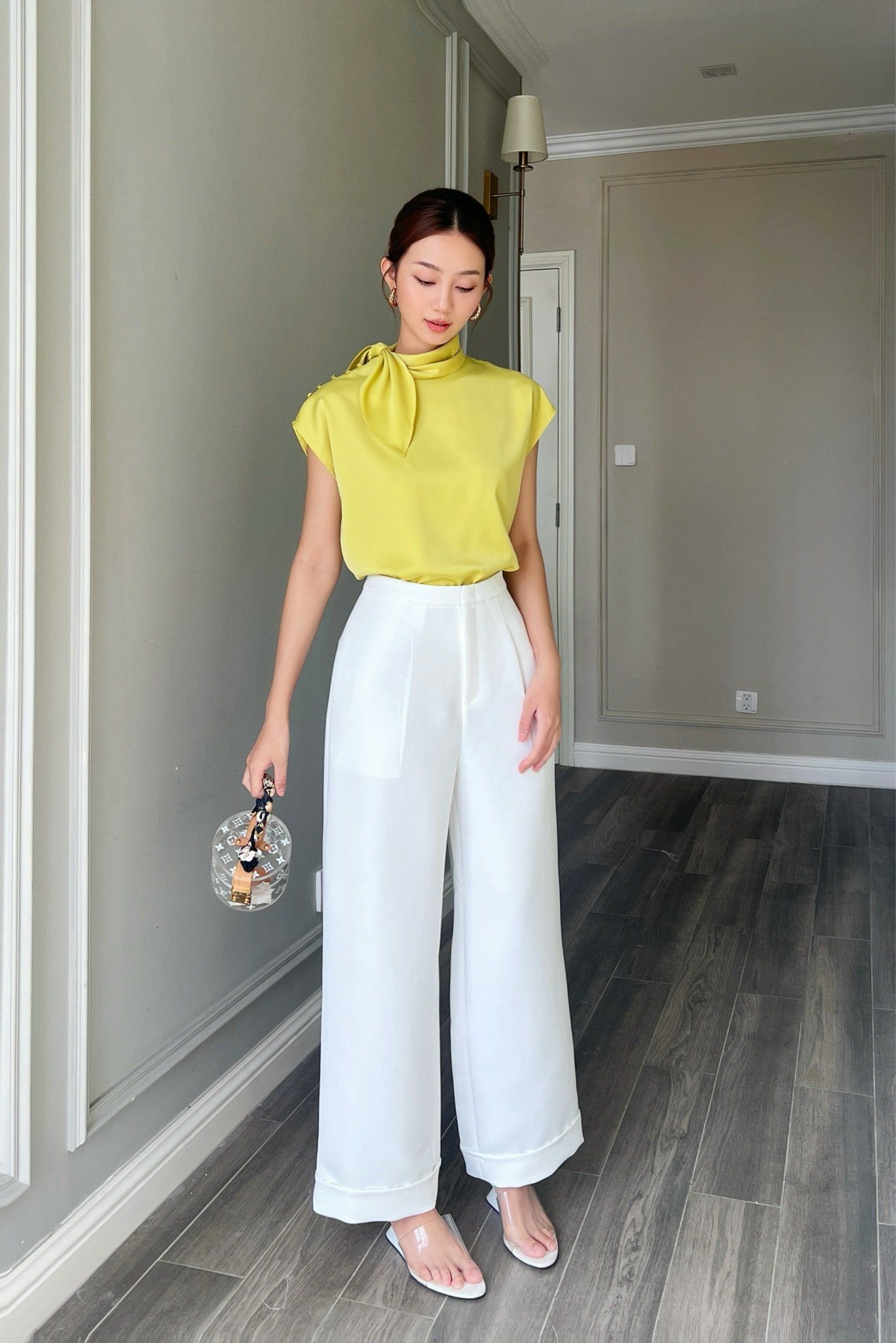  Áo tay liền cổ thắt nơ Vàng chanh 