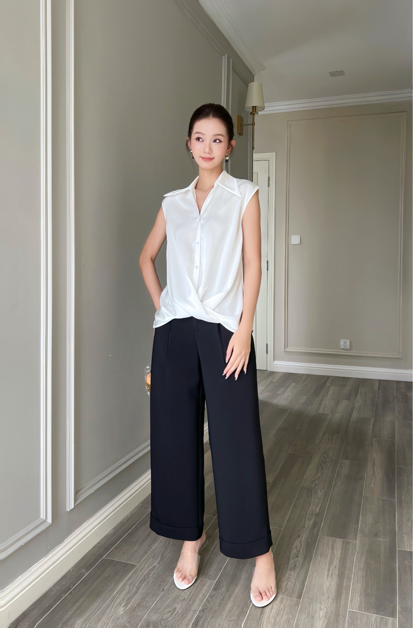  Áo sơmi xoắn trắng 