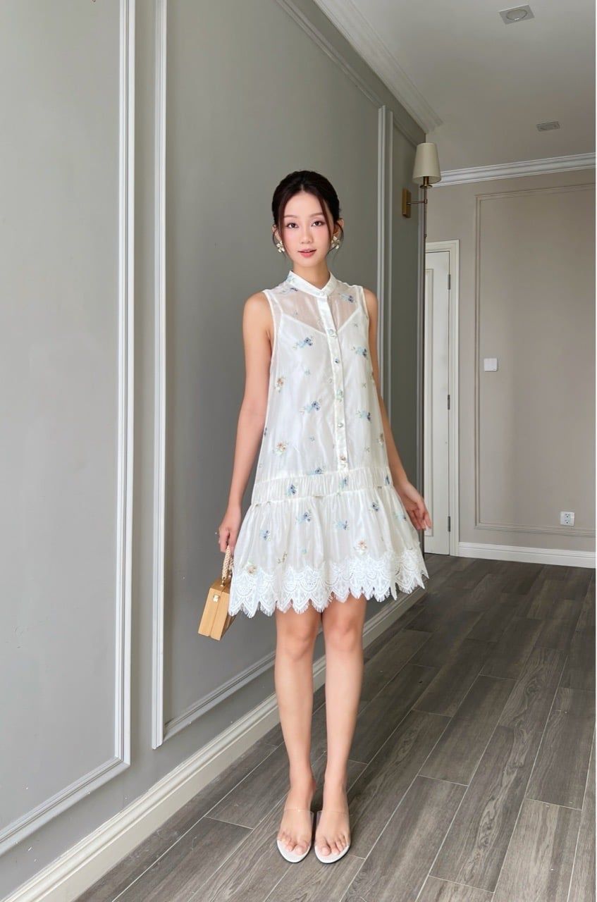  (MỚI) Đầm cổ chân tơ thêu hoa phối đăng kem 