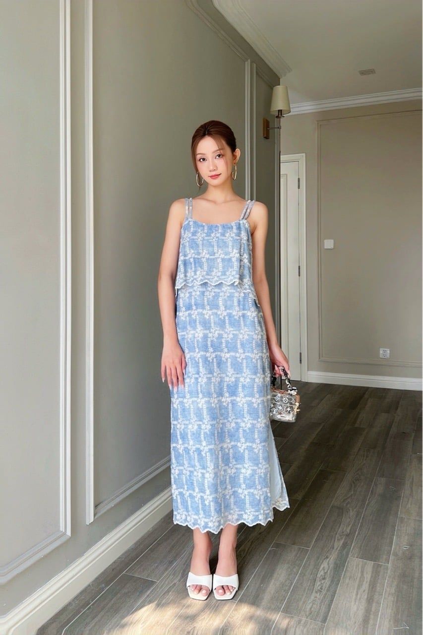 (MỚI) Đầm 2 dây 2 tầng thêu Xanh loang 
