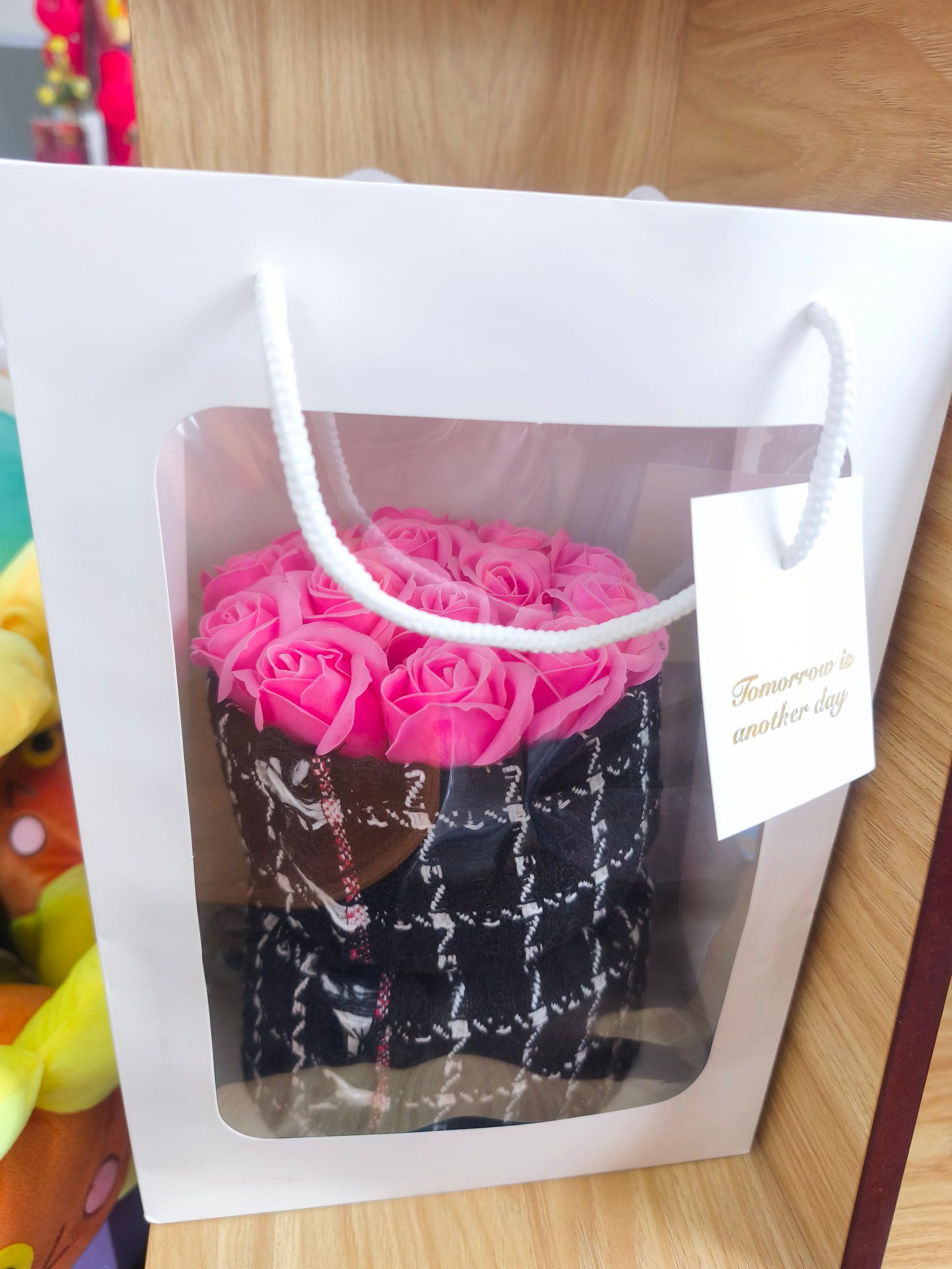  Bó hoa trụ vải 14 bông 