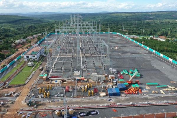  Nhà máy Điện mặt trời Trung Nam Thuận Nam 