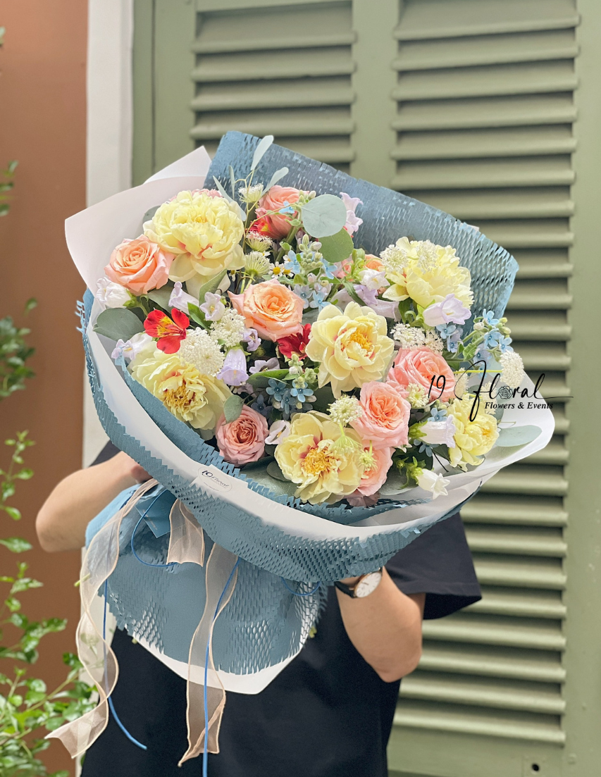 Bó hoa peony - Golden Bloom