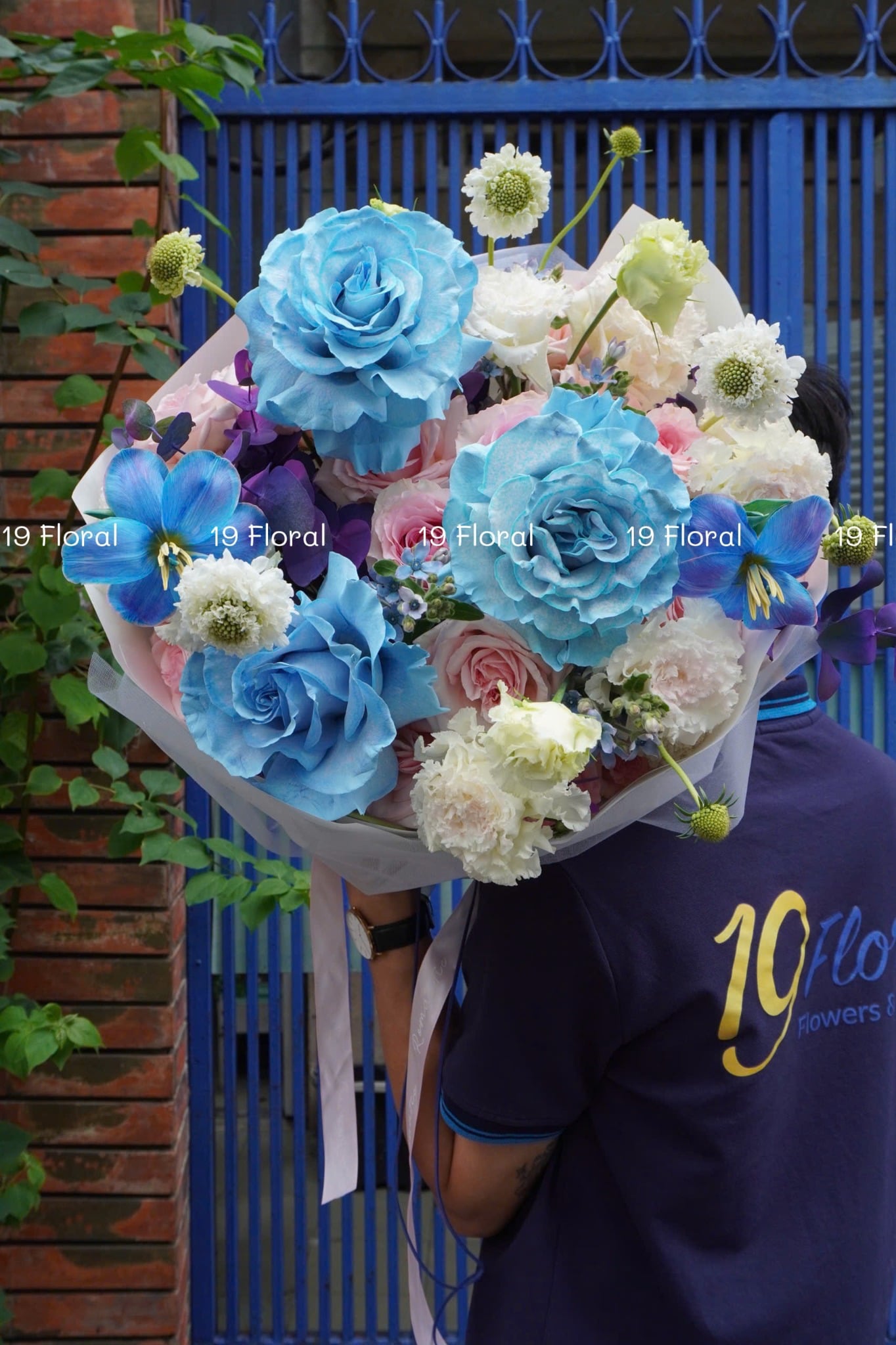 Bó Hoa A Peaceful Day