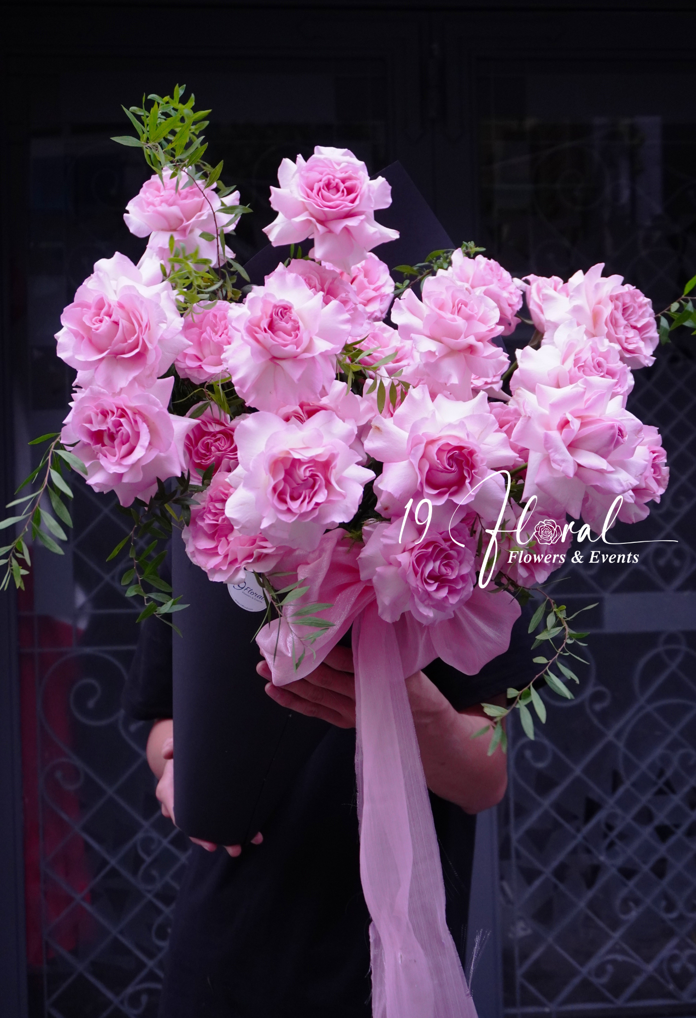 Bó hoa que kem vuông Pink Blush
