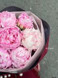Bó hoa Classic Peony