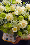 Giỏ hoa Petal Grace