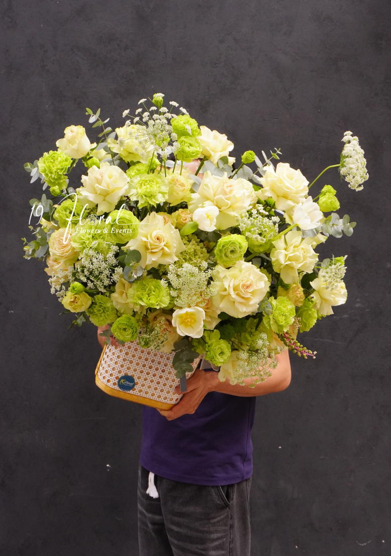 Giỏ hoa Petal Grace