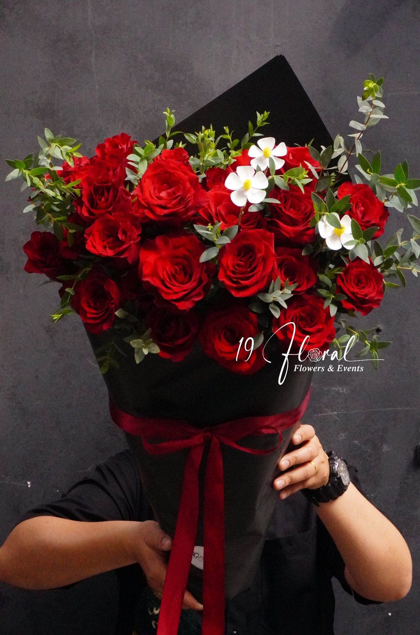 Que kem đứng Petal Whisper 2