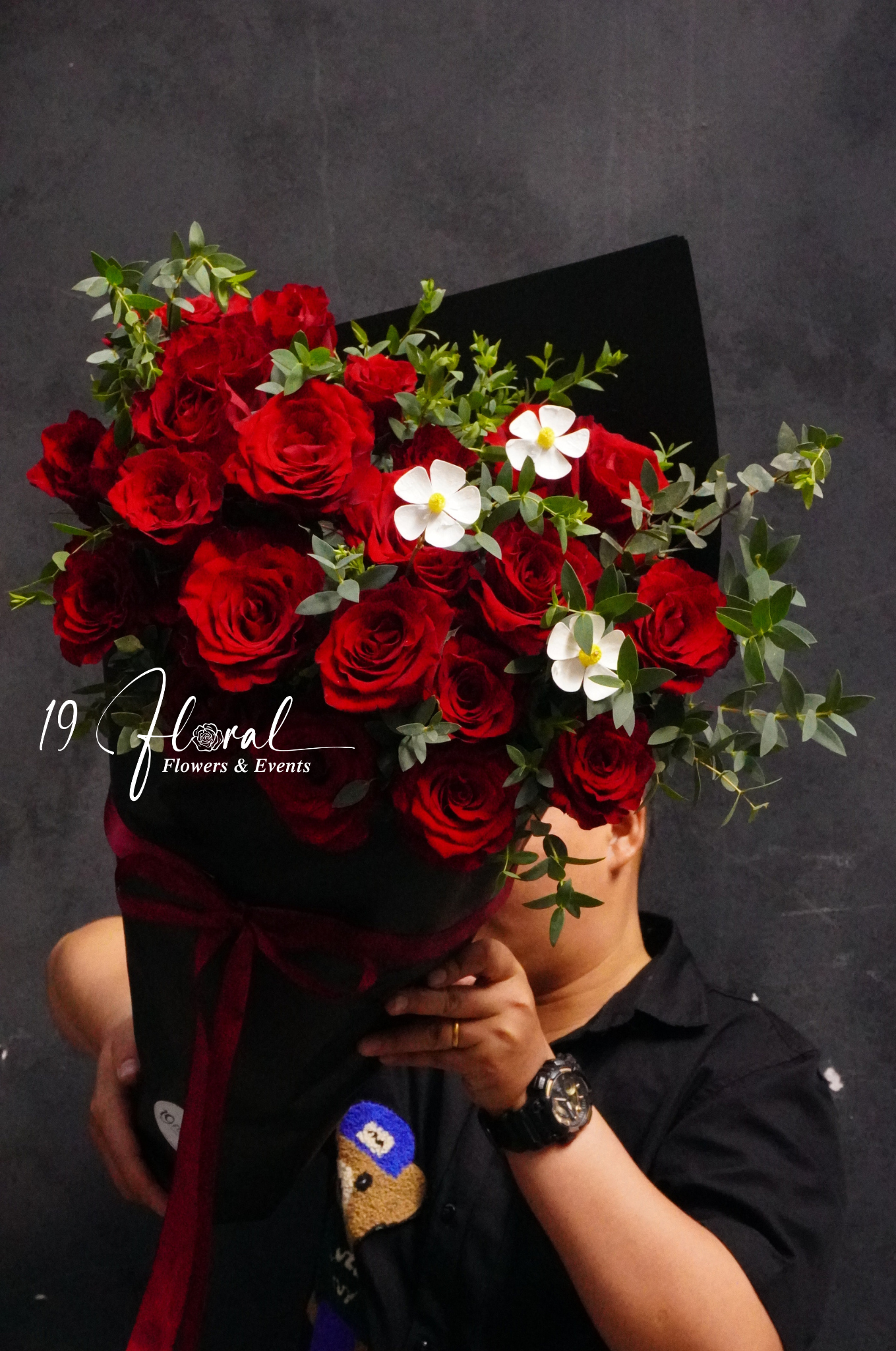 Que kem đứng Petal Whisper 2