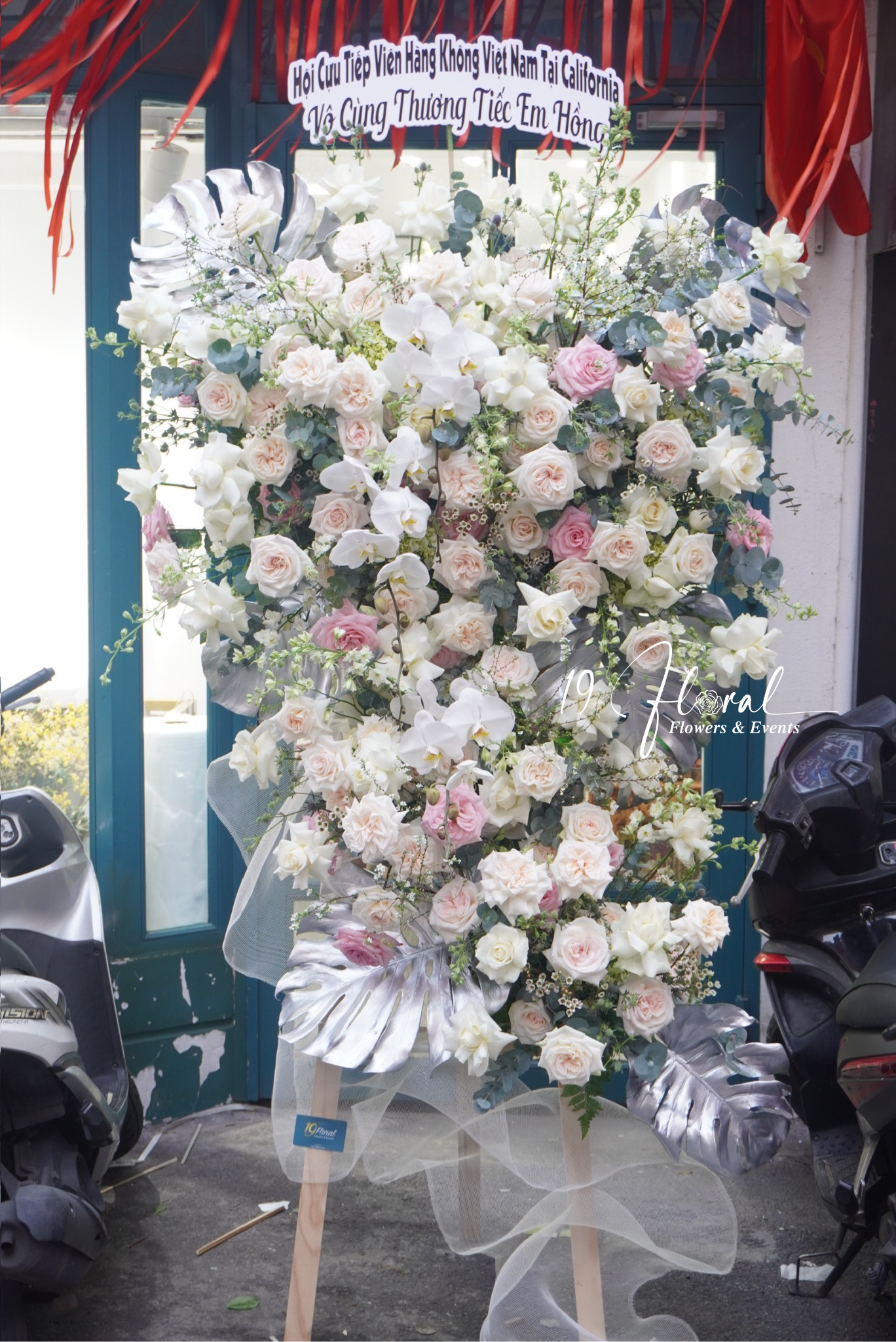 Kệ hoa chia buồn - Peaceful journey