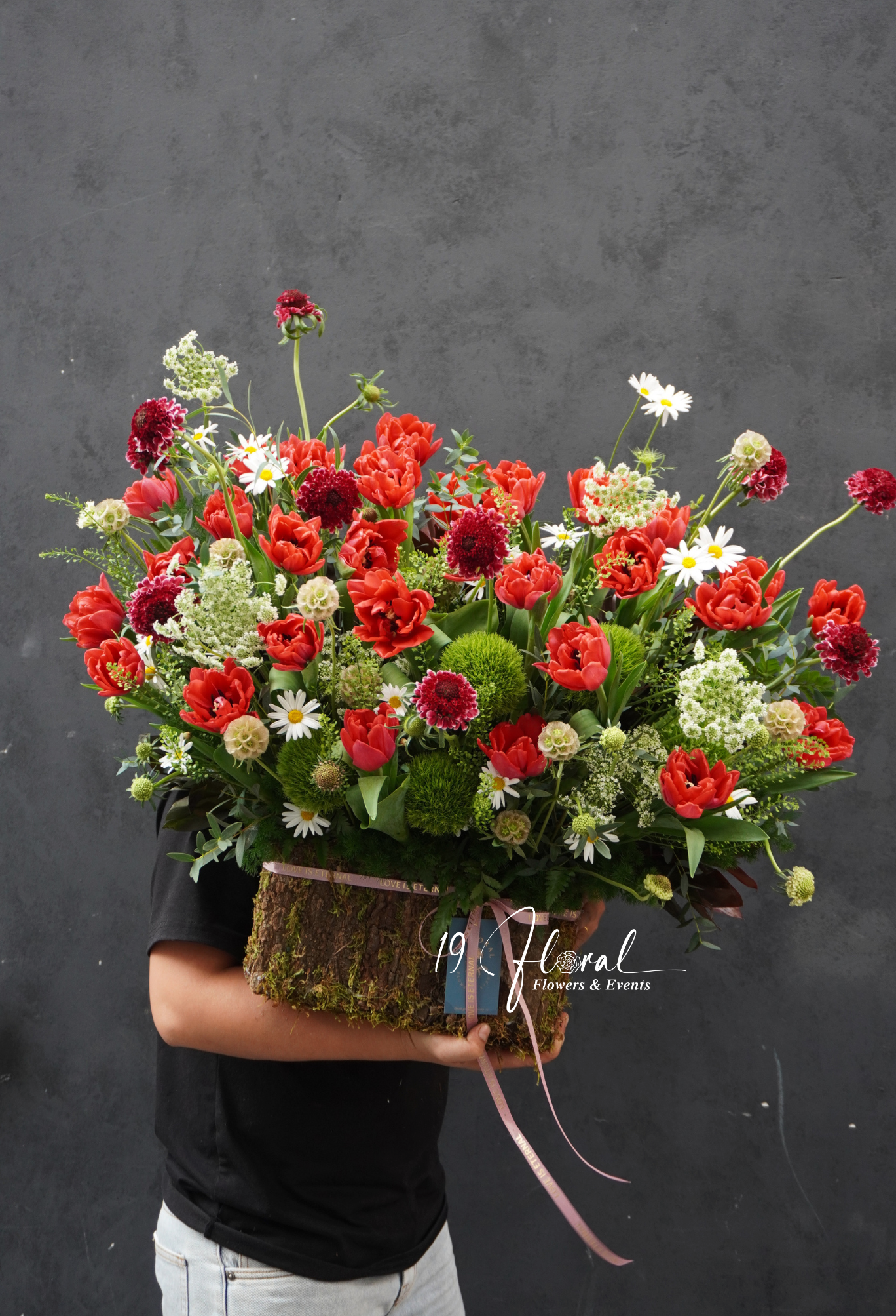 Hộp hoa tulip Blush Garden
