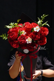 Que kem đứng Petal Whisper