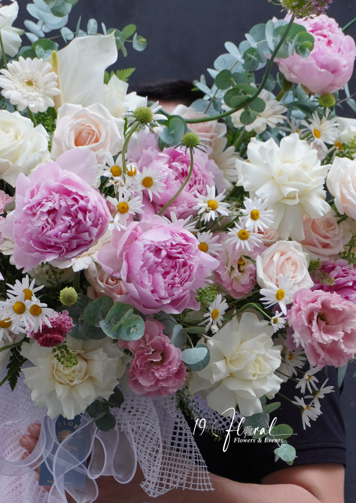 Hộp hoa peony - Bloom Haven