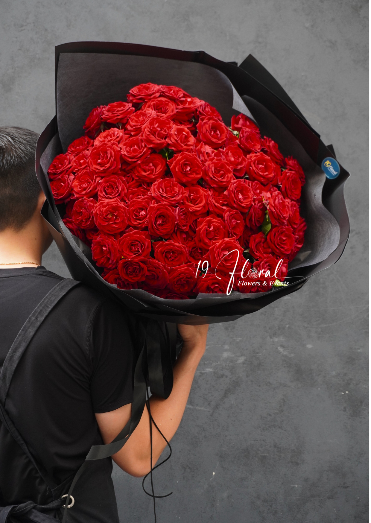 Bó hoa hồng chùm đỏ - Velvet Rose