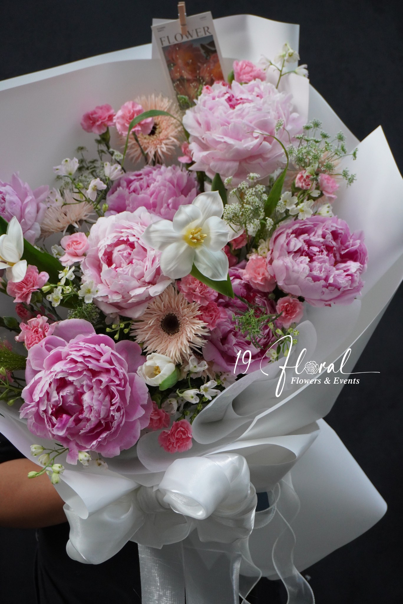 Bó hoa peony - Whisper of Love