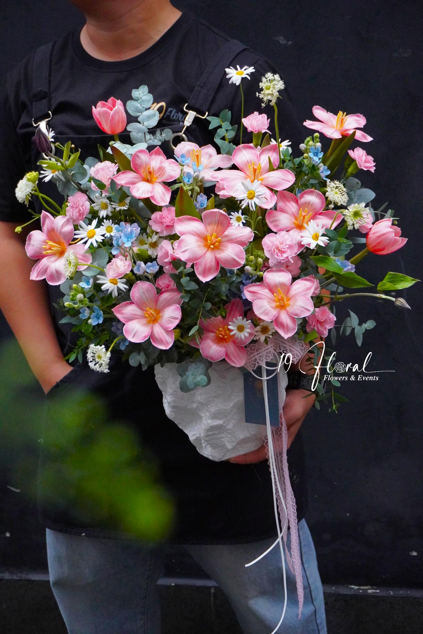 Chậu hoa tulip - Endless Bloom
