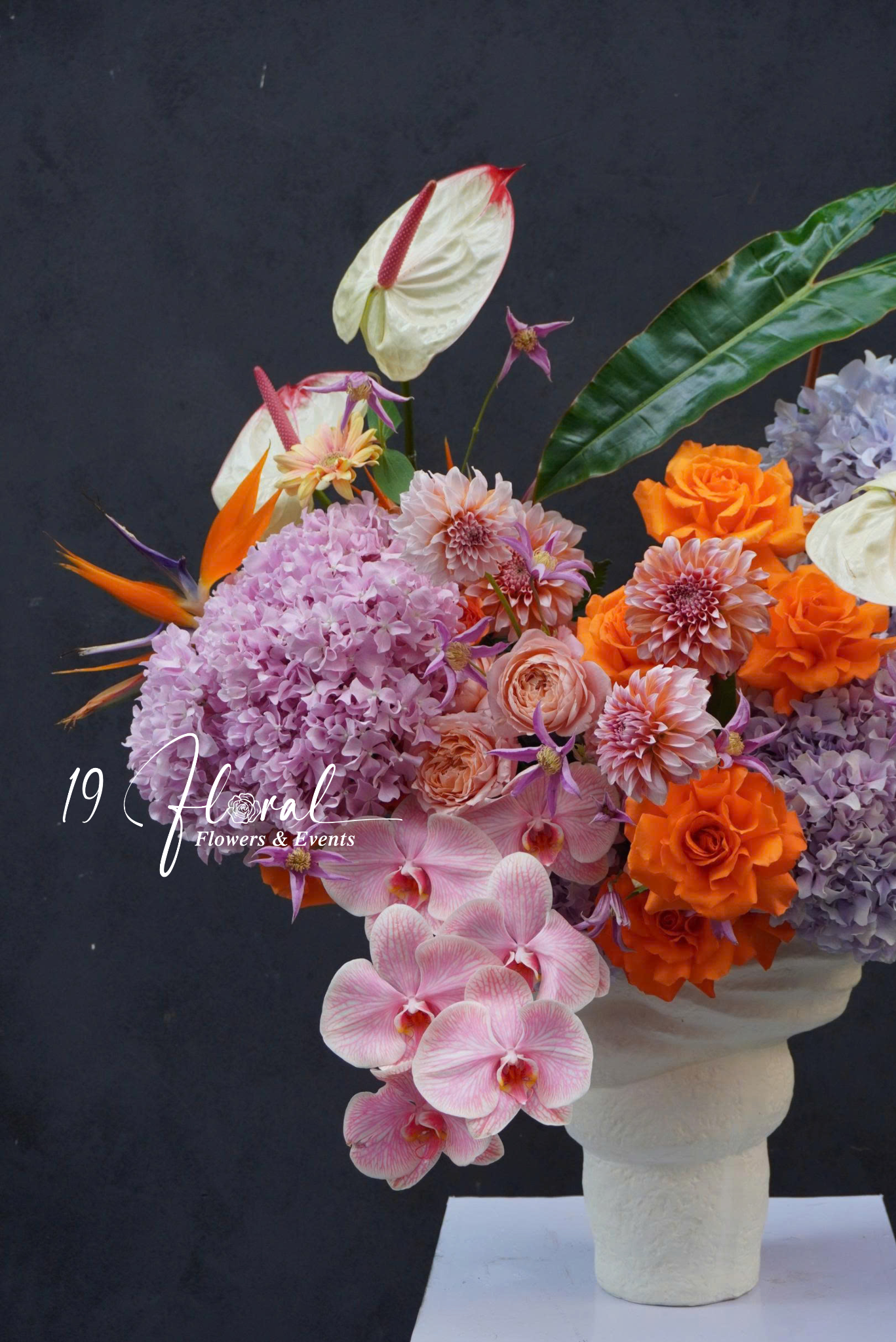 Bình hoa  Royal Bloom