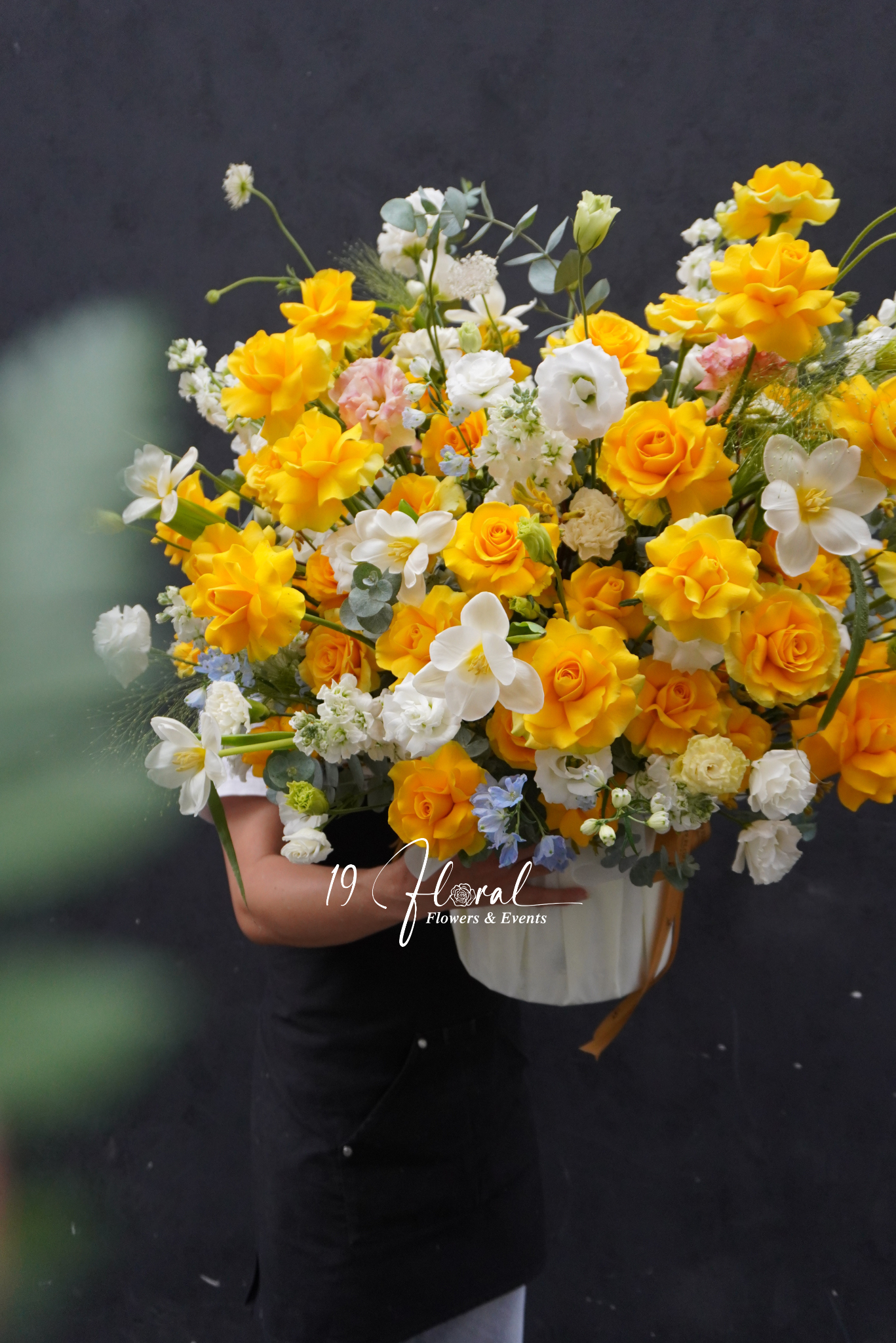 Hộp hoa Golden Petal