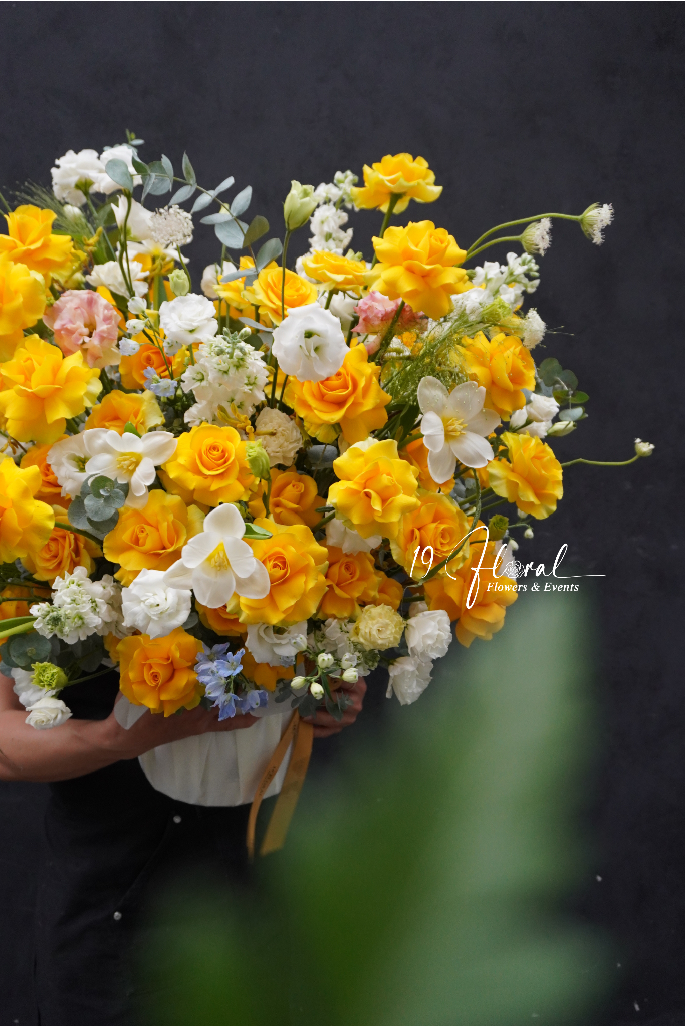 Hộp hoa Golden Petal