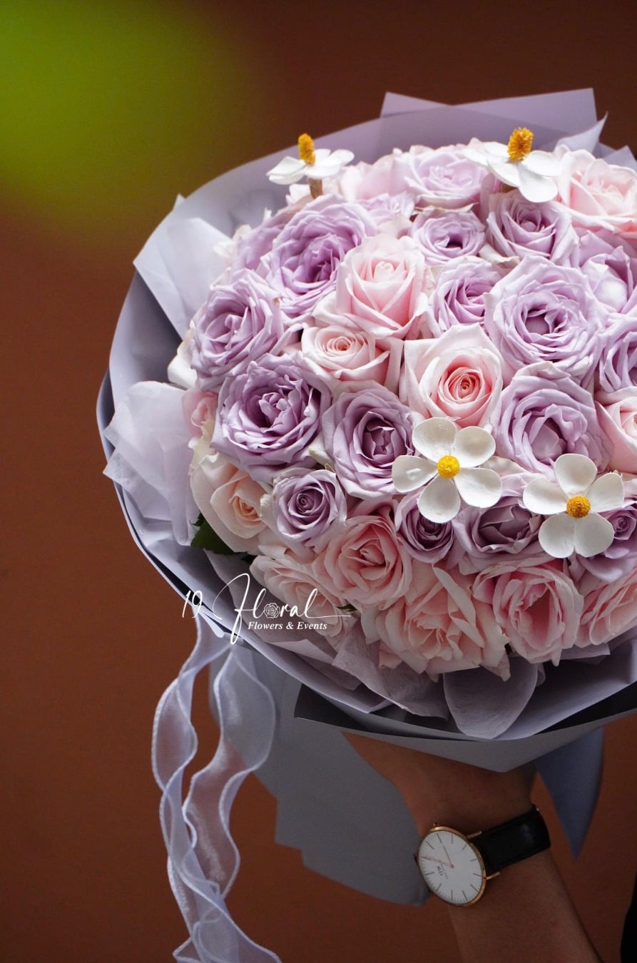 Bó hoa Blush Romance