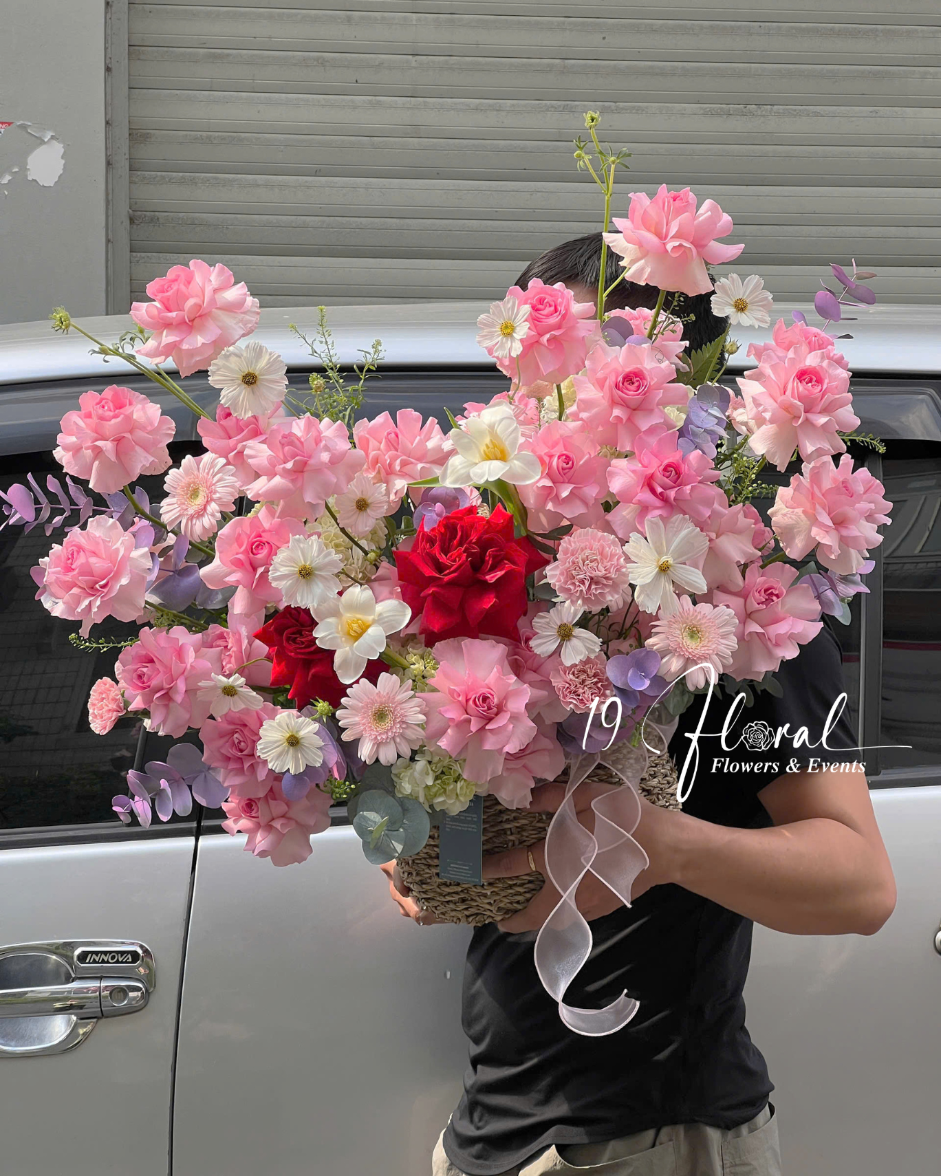 Giỏ hoa Lovely Bloom