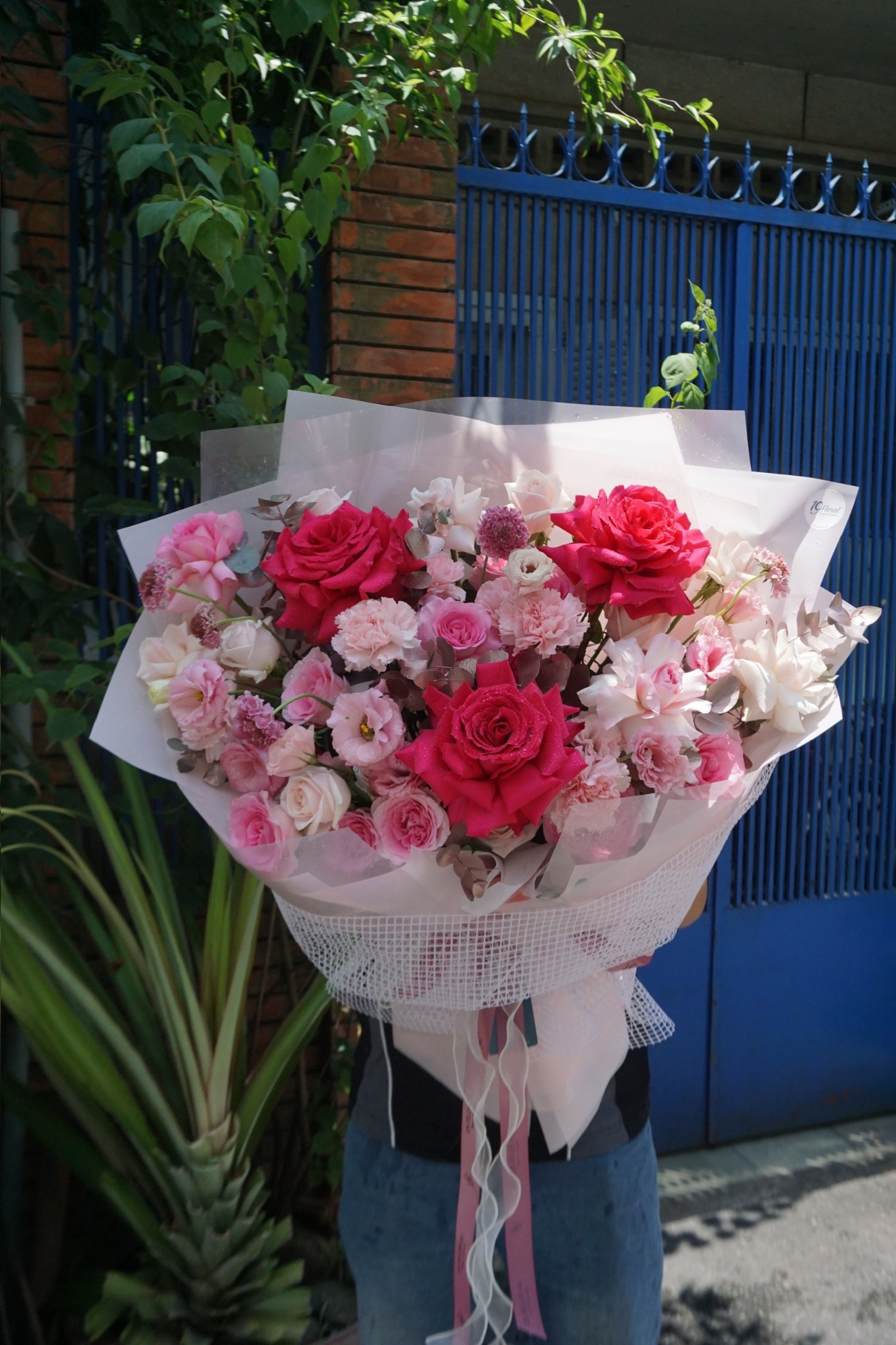 Bó Hoa Poetic Bloom