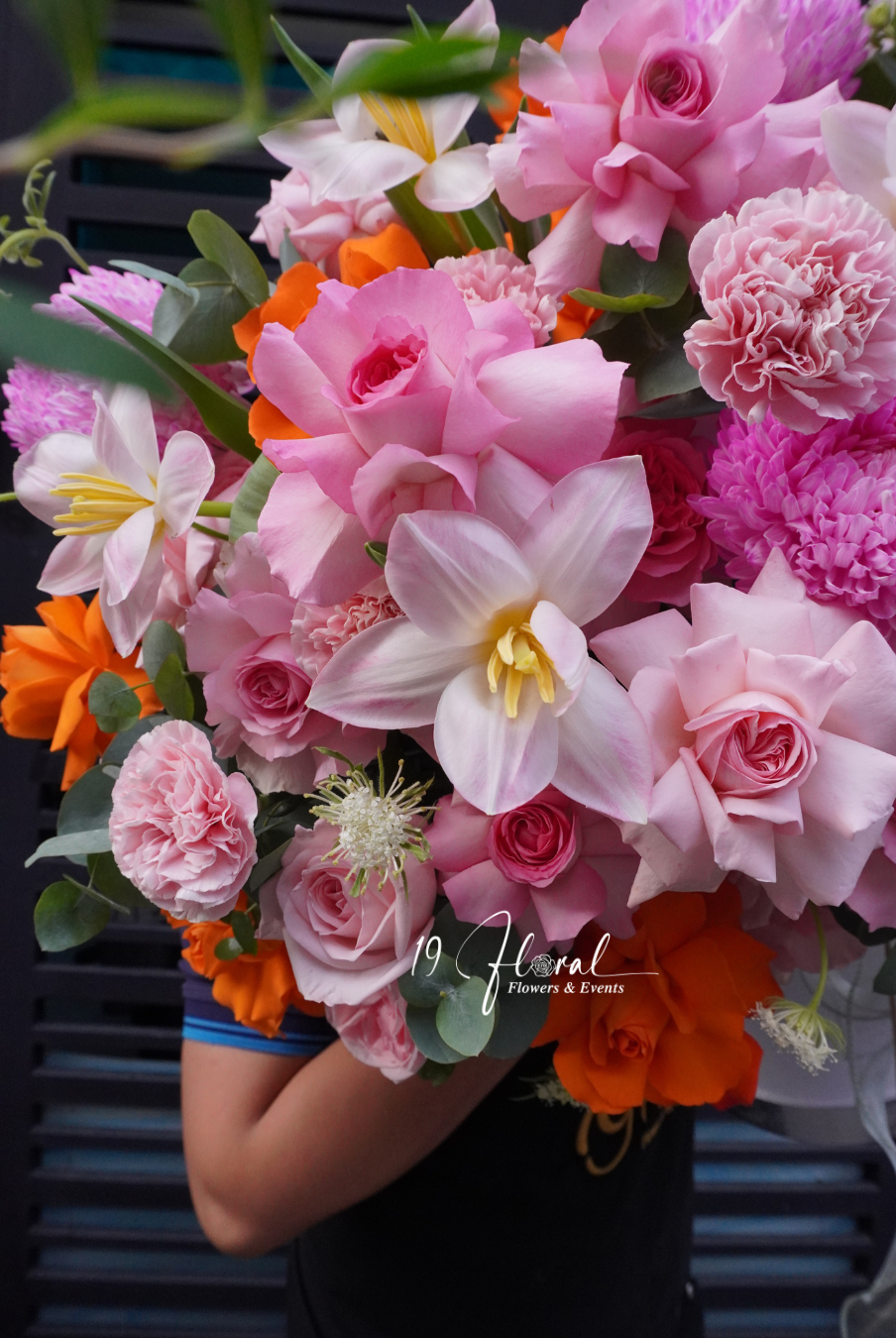 Hộp hoa Rosy Whispers